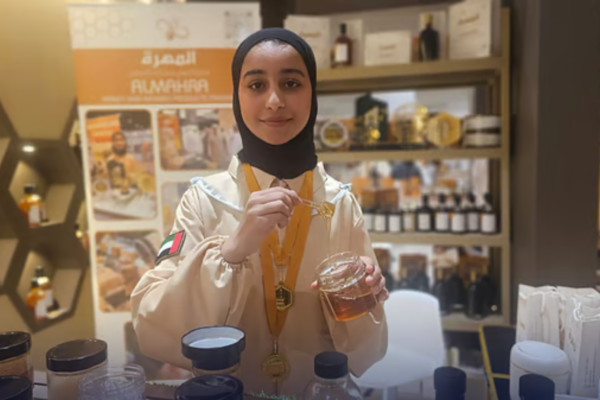 UAE: 13-Year-Old Emirati Beekeeper Wins Global Recognition