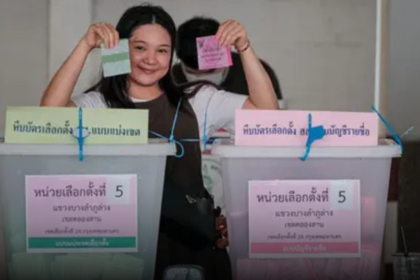 Polls close in Thailand election as reformists face conservative challenge