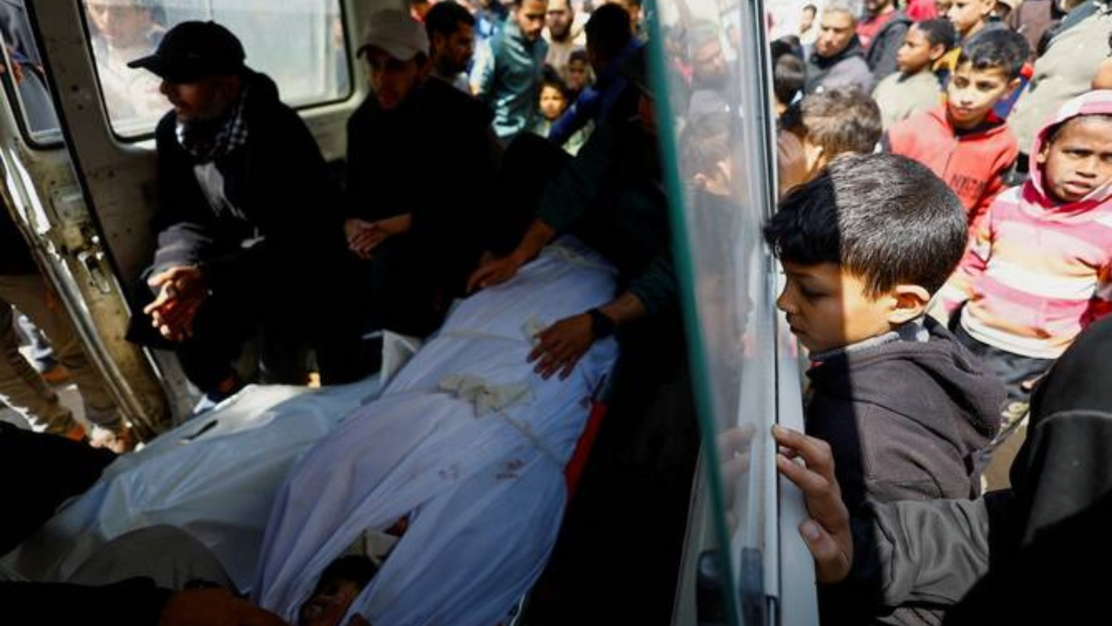 Israeli airstrikes kill 12 Palestinians in Gaza 2026