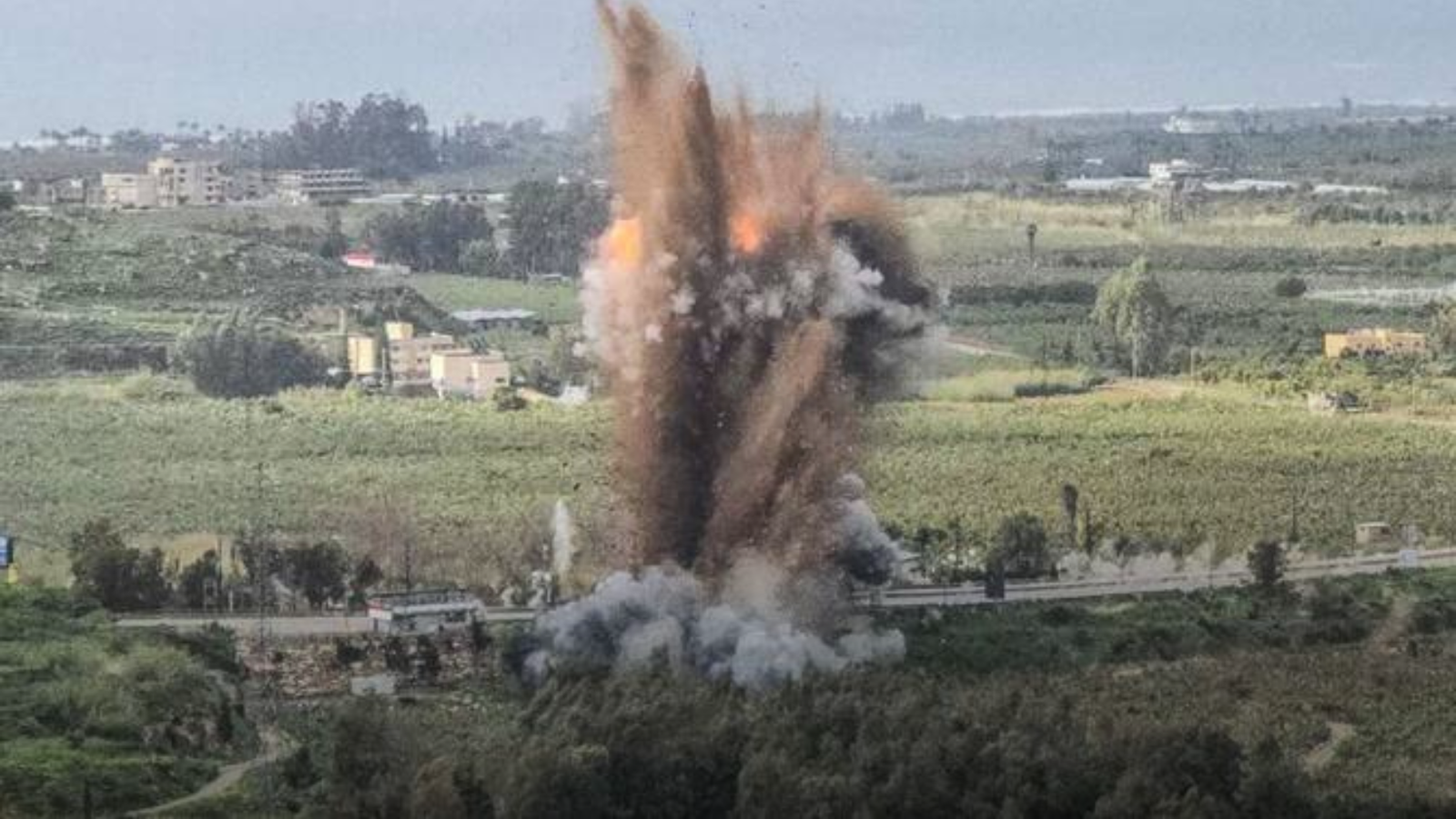 Israel Targets Key Bridge in Southern Lebanon