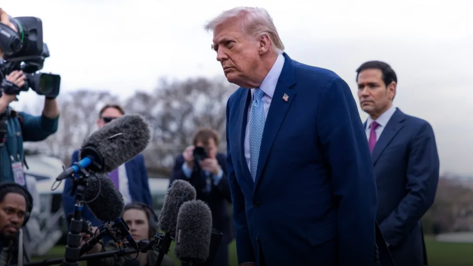 Trump Postpones Military Strikes on Iranian Power Plants