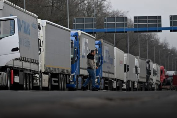 Bosnian Truckers Block EU Freight Terminals Over Visa Rules Protest