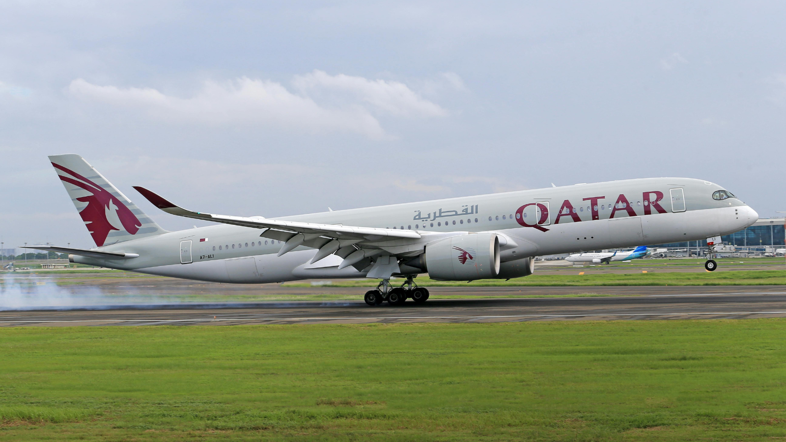 Qatar Airways Restores Flight Network