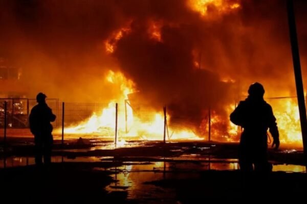 Russian attacks Ukraine kill civilians Kyiv strike