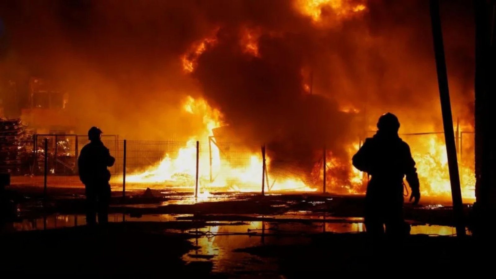 Russian attacks Ukraine kill civilians Kyiv strike