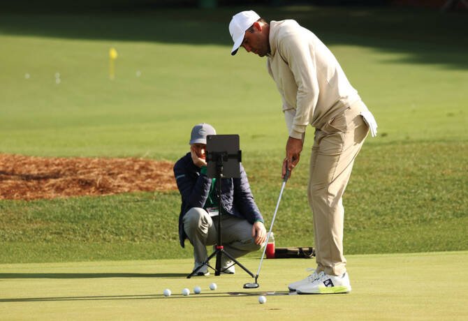 McIlroy Hits Augusta as Scheffler Leads Masters Odds