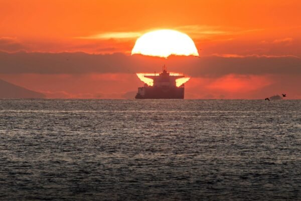 Tankers exit Gulf via Strait of Hormuz after ceasefire