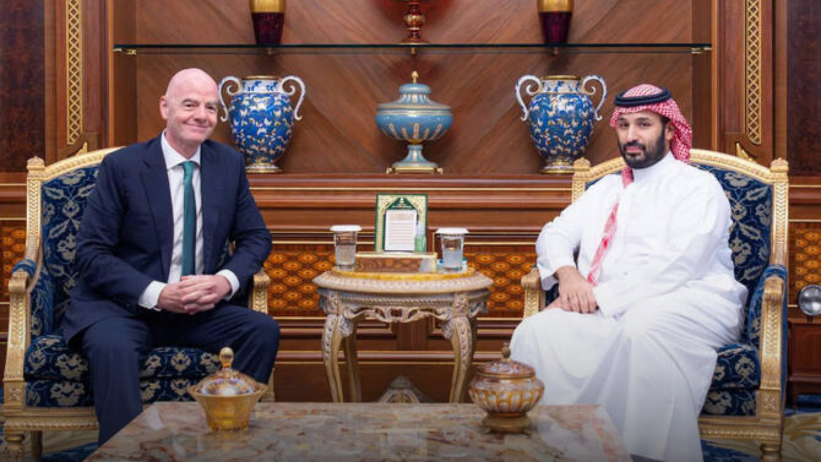 Saudi crown prince meets FIFA chief