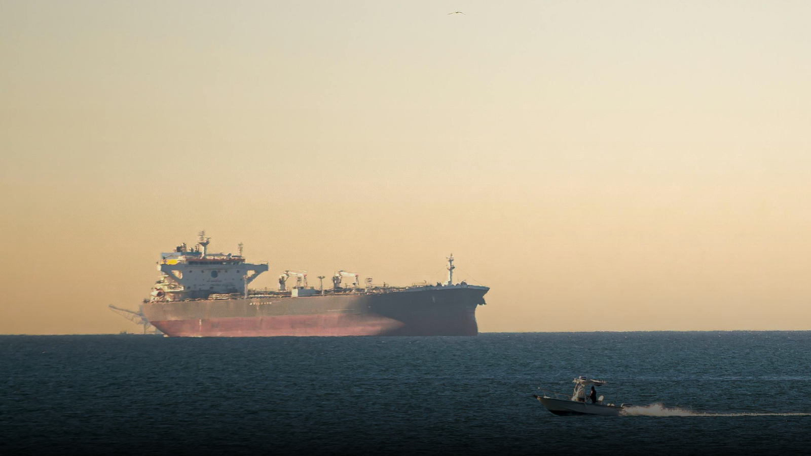 US Cautions Iran Won’t Ease Hold on Hormuz Strait