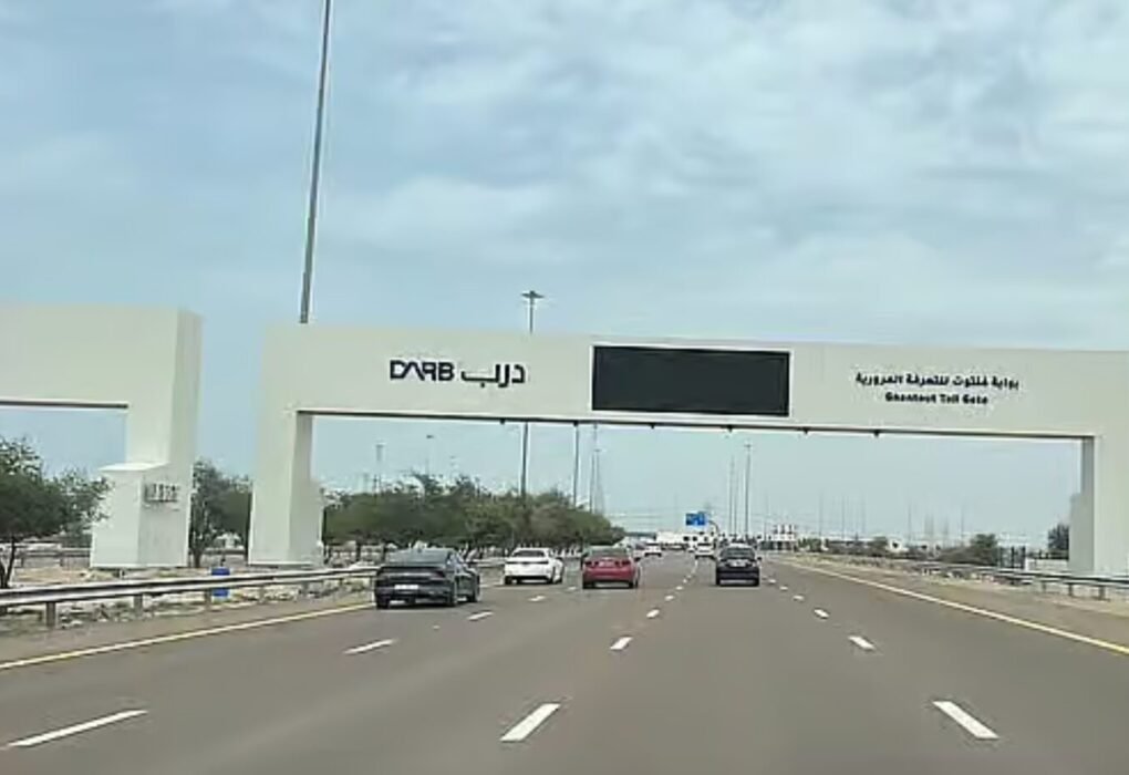 Abu Dhabi Darb toll gates Ghantoot Al Qurm update