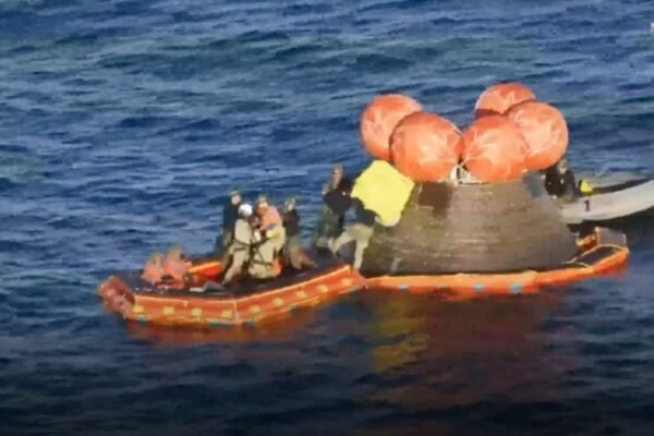 Artemis II astronauts return from moon splashdown